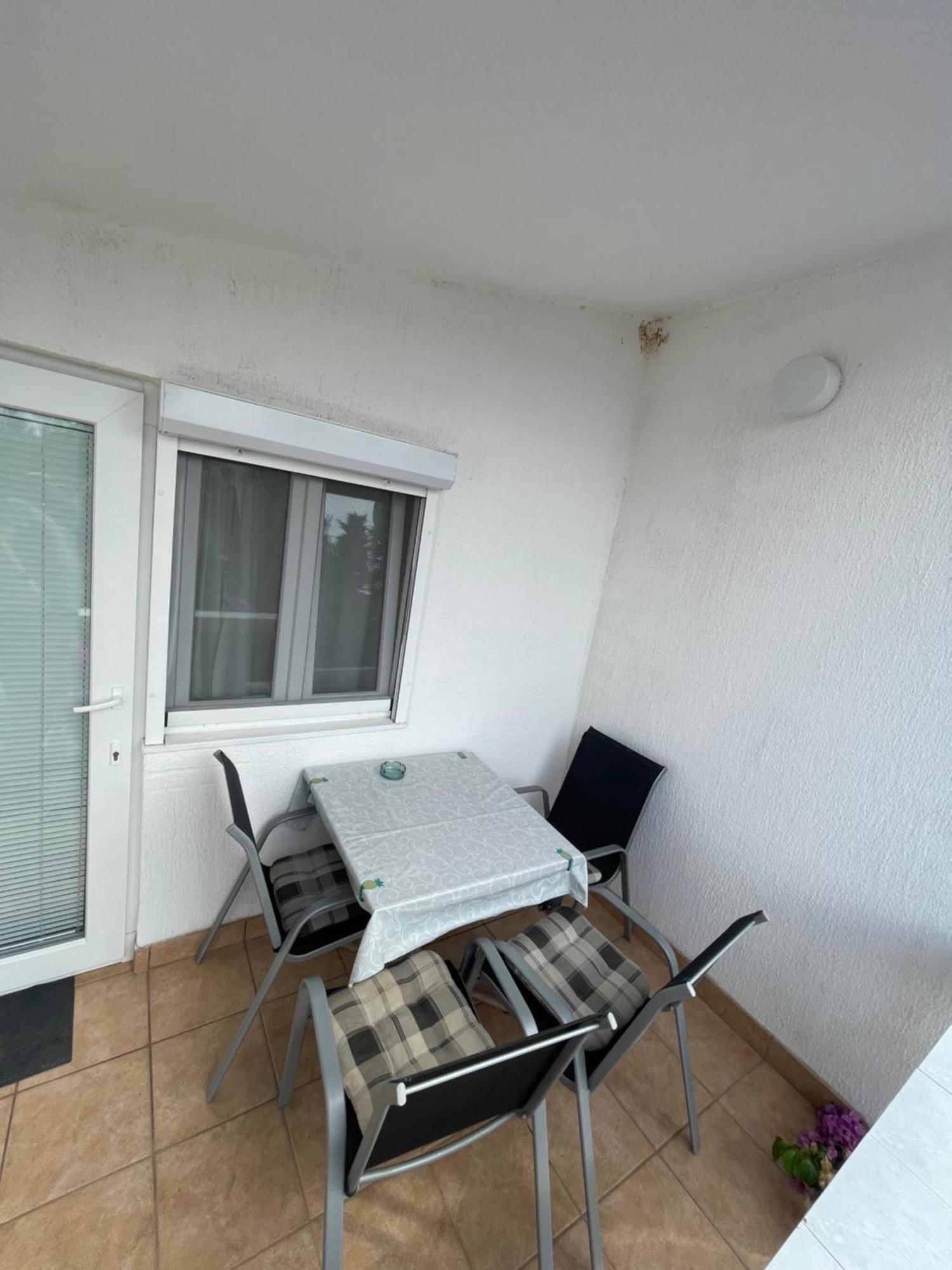 Apartments Zora Nin Pokoj fotografie